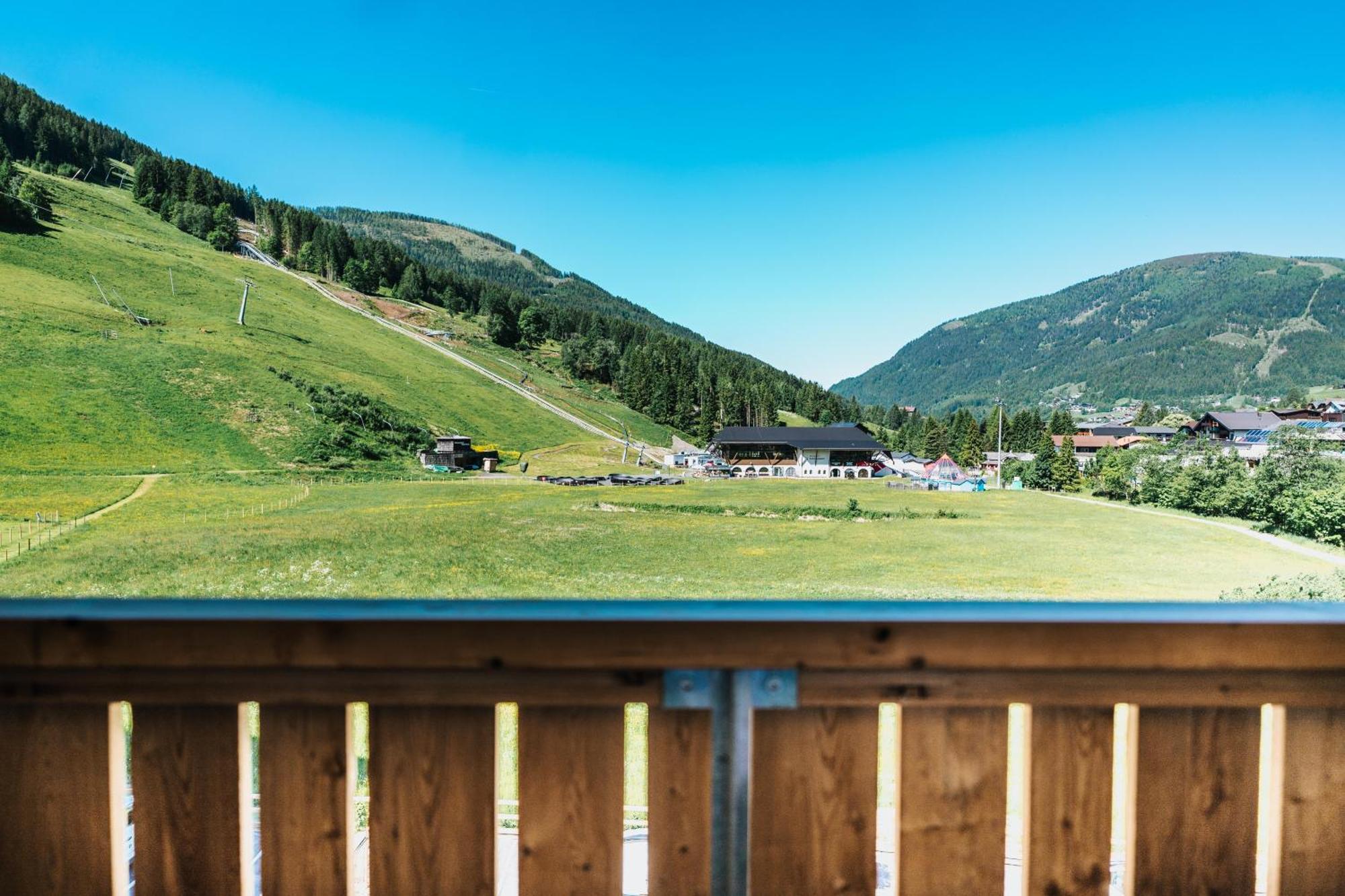 Cooee Alpin Hotel Бад Кляйнкирххайм Экстерьер фото
